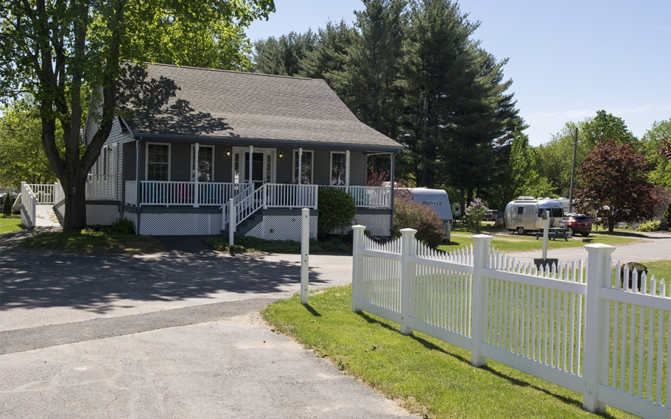 Rates RV and Camping Rates in North Hampton, NH